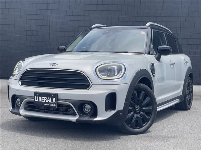 MINI CROSSOVER