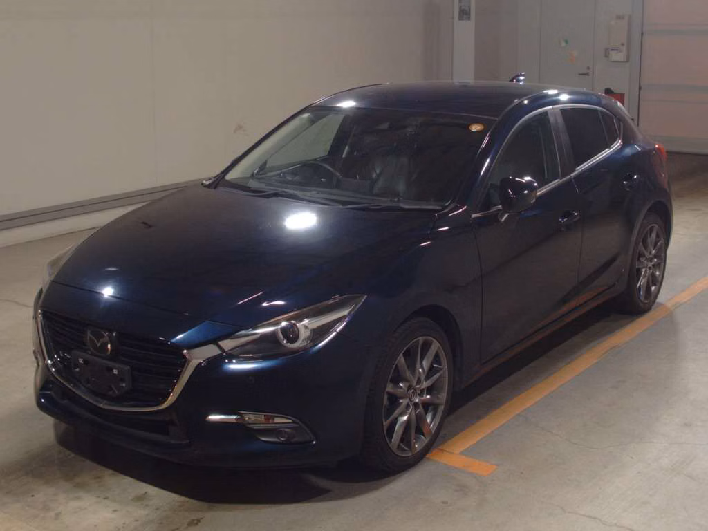 MAZDA AXELA