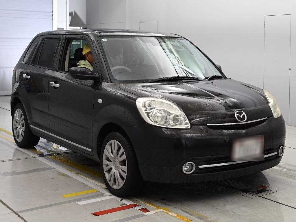 MAZDA VERISA