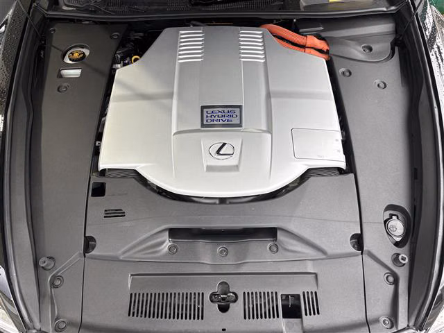 Lexus LS600h