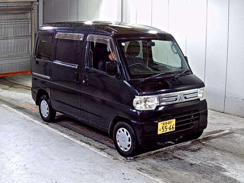 MITSUBISHI MINICAB