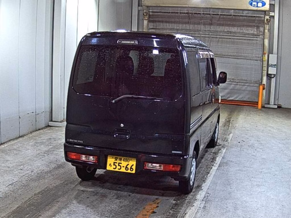MITSUBISHI MINICAB
