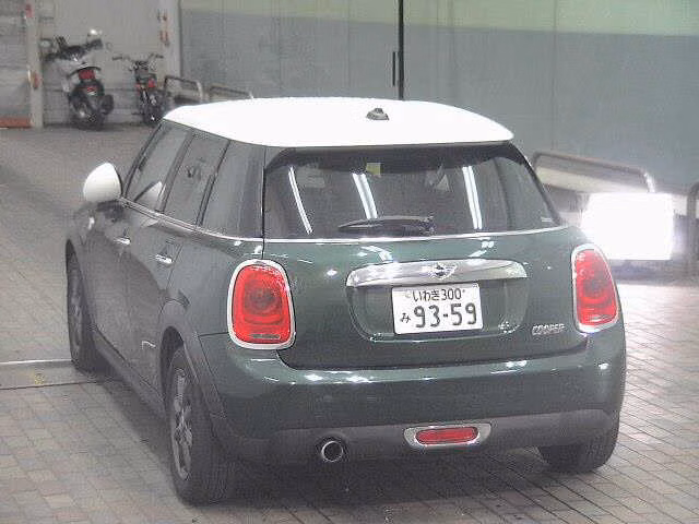 MINI HATCH