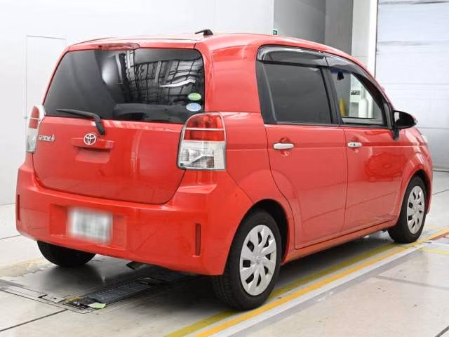 TOYOTA SPADE