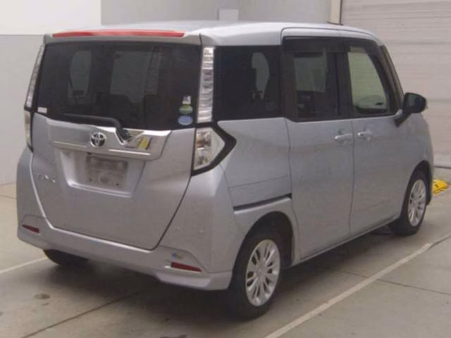TOYOTA TANK