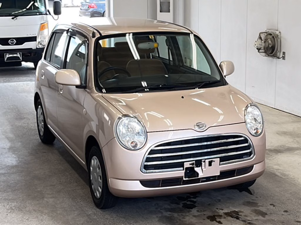 DAIHATSU MIRA GINO