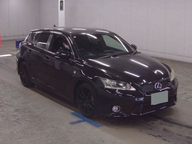 LEXUS CT200H