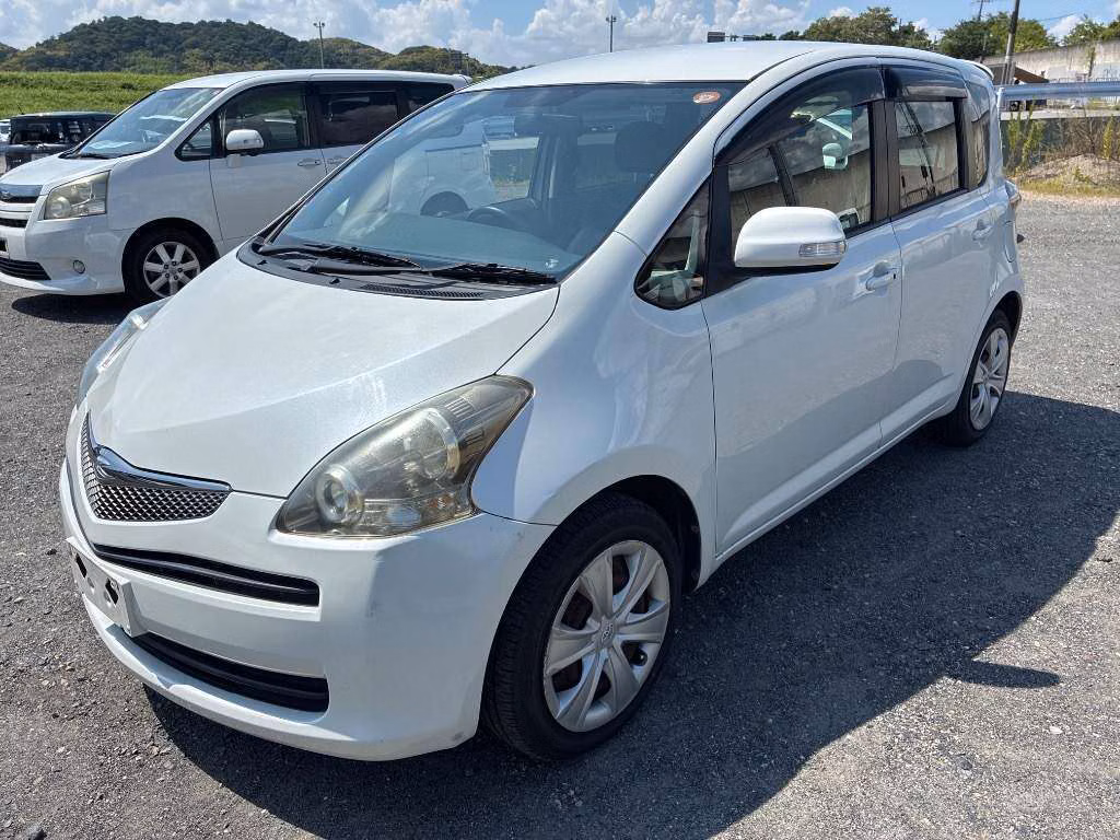 TOYOTA RACTIS