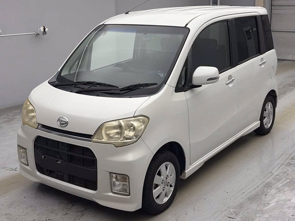 DAIHATSU TANTO EXE