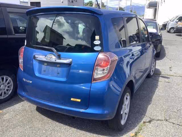 TOYOTA RACTIS
