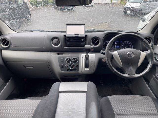 NISSAN NV350 CARAVAN