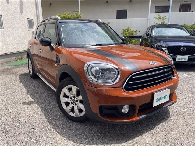 MINI CROSSOVER