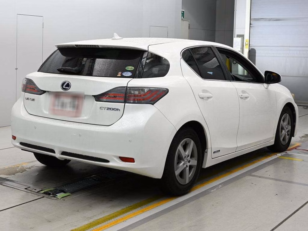 LEXUS CT200H