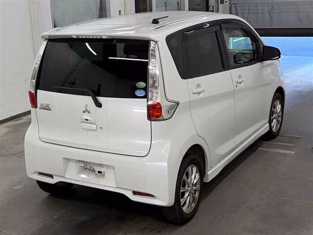 MITSUBISHI EK CUSTOM