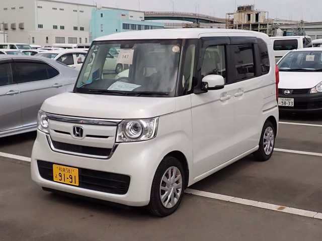 HONDA N-BOX