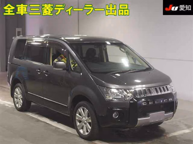 MITSUBISHI DELICA D:5
