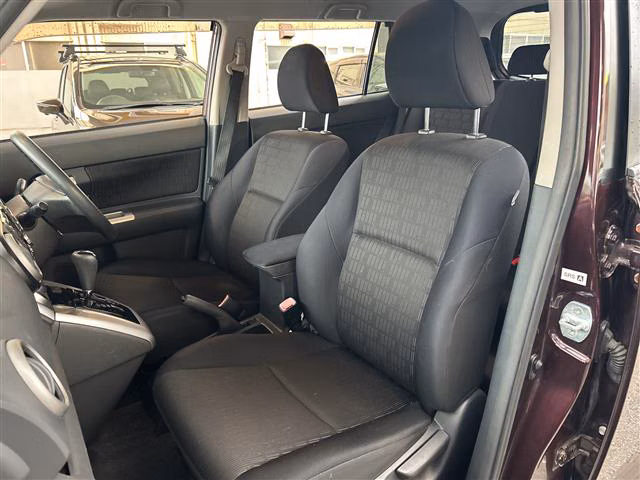 Toyota Corolla Rumion