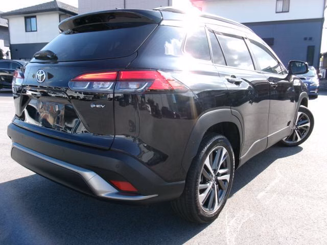 TOYOTA COROLLA CROSS