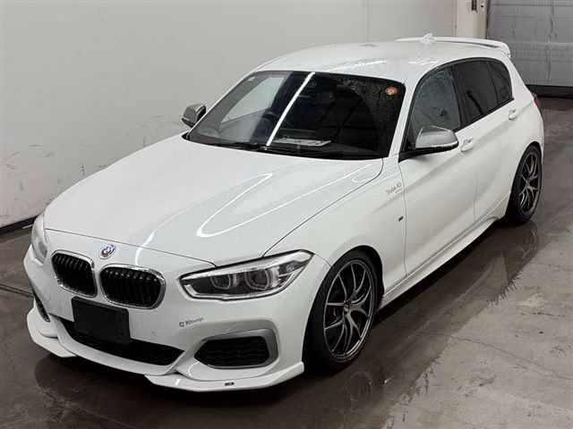 BMW 1-SERIES