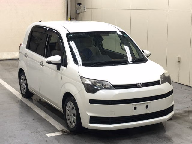TOYOTA SPADE