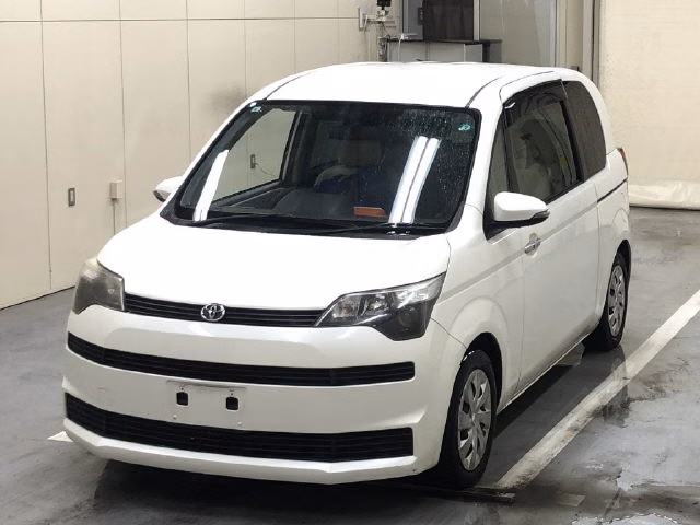 TOYOTA SPADE