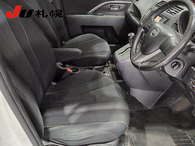 NISSAN LAFESTA