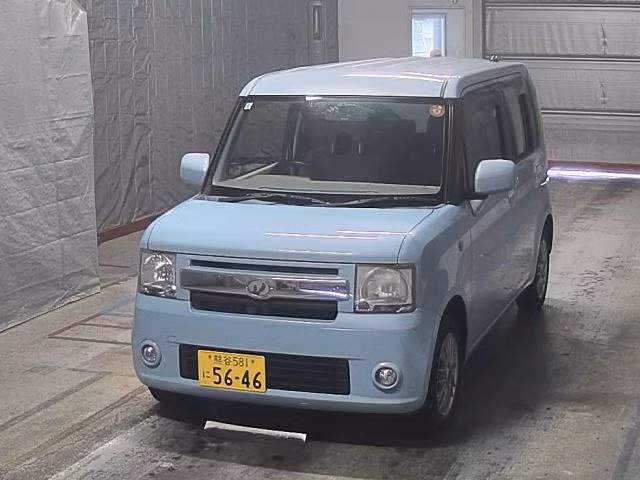 DAIHATSU MOVE CONTE