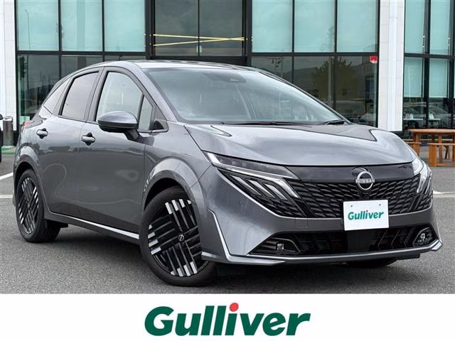 Nissan Aura
