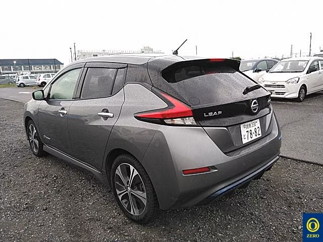 NISSAN LEAF