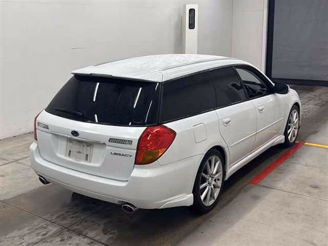 SUBARU LEGACY