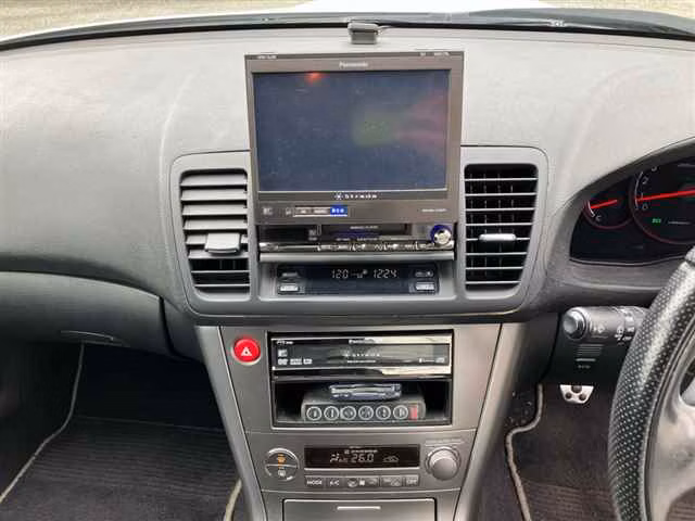 SUBARU LEGACY