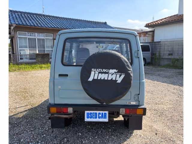 SUZUKI JIMNY