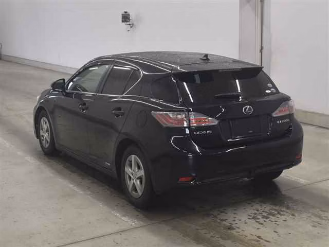 LEXUS CT200H