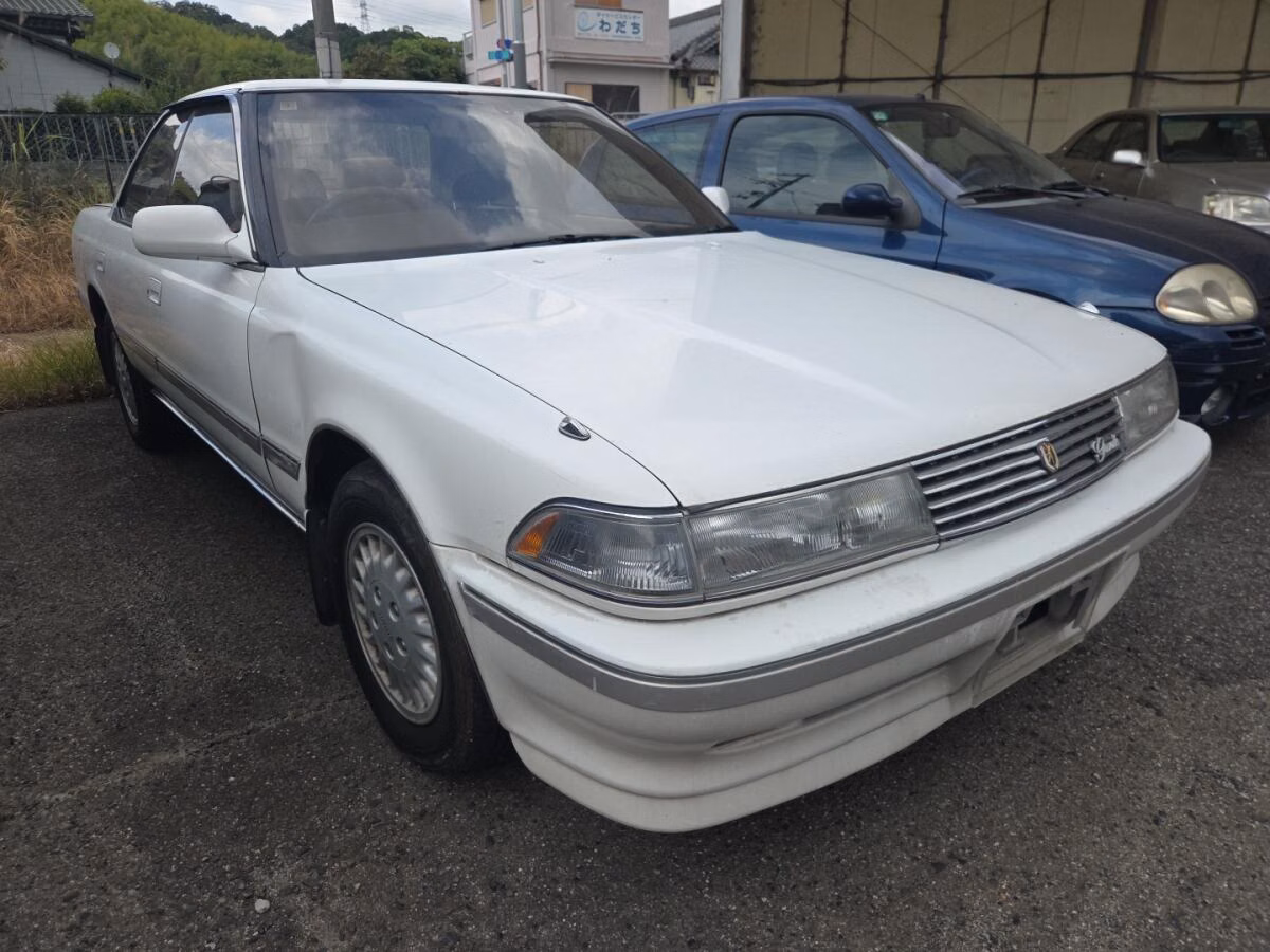 TOYOTA MARK II