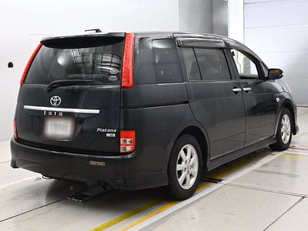 TOYOTA ISIS