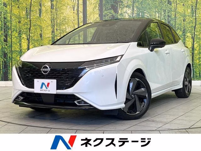 Nissan Aura