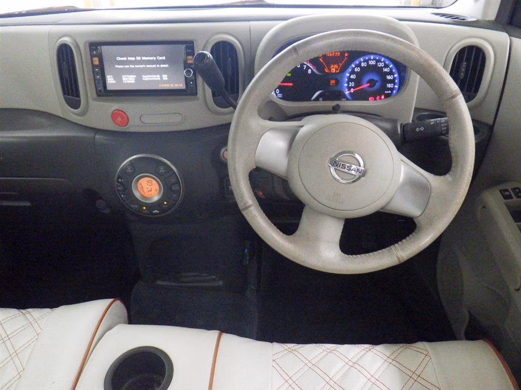 NISSAN CUBE