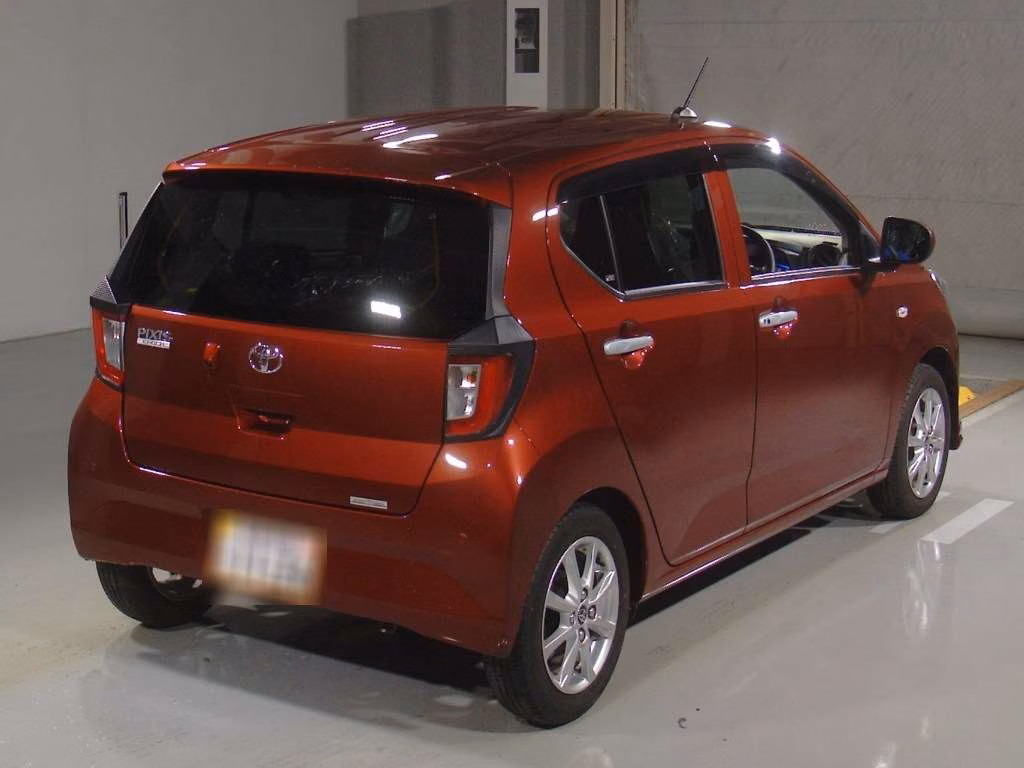 TOYOTA PIXIS EPOCH