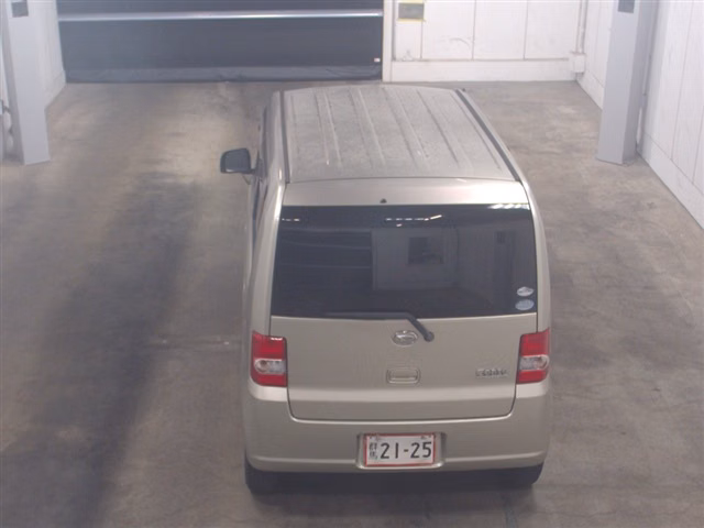 DAIHATSU MOVE CONTE