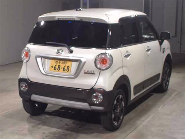 DAIHATSU CAST