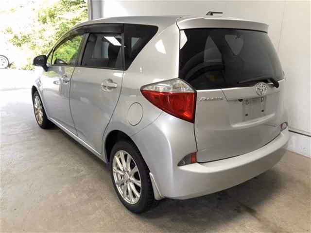 TOYOTA RACTIS