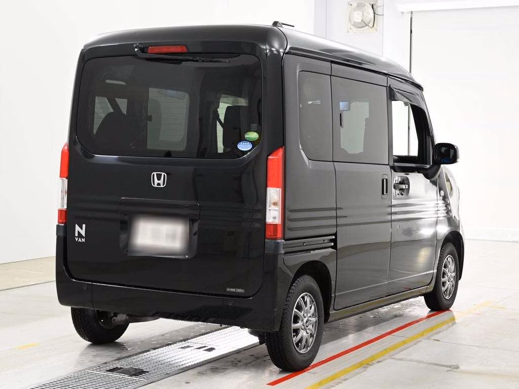 HONDA N-VAN