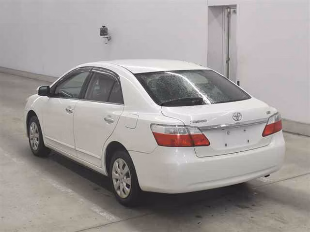 TOYOTA PREMIO