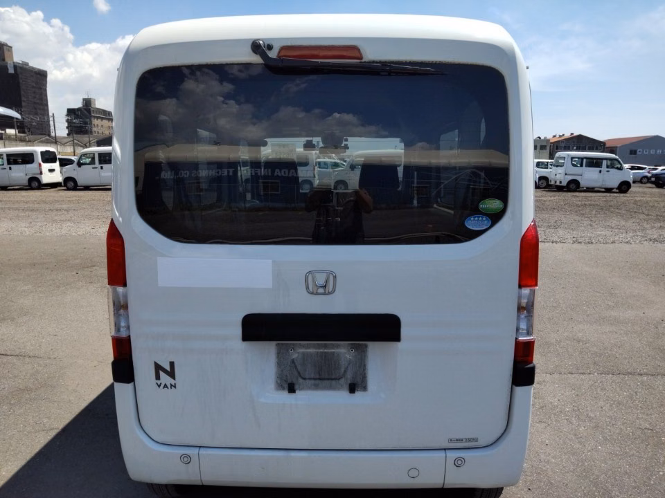 HONDA N-VAN