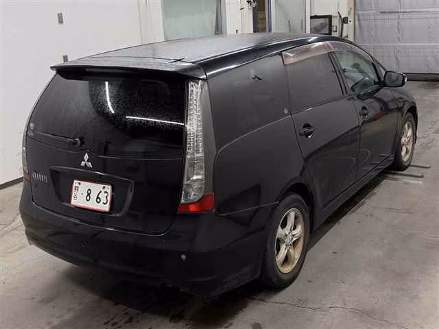 MITSUBISHI GRANDIS