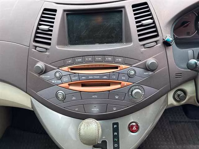 MITSUBISHI GRANDIS