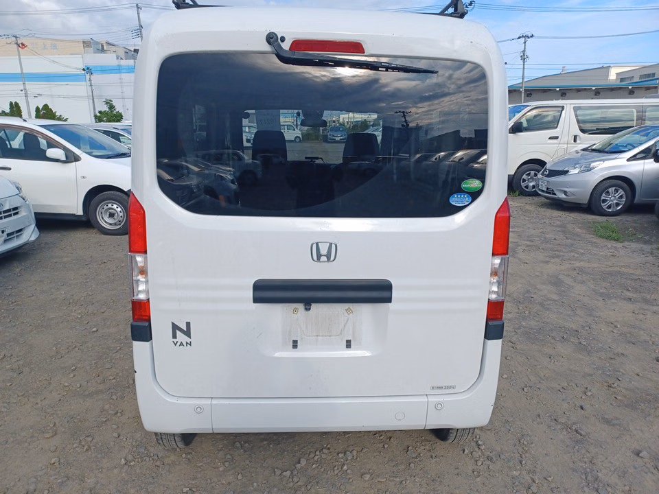 HONDA N-VAN