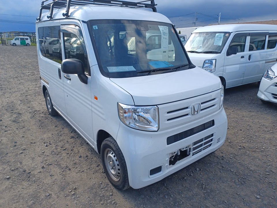 HONDA N-VAN