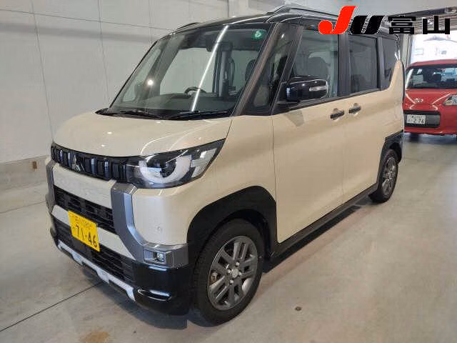 MITSUBISHI DELICA MINI