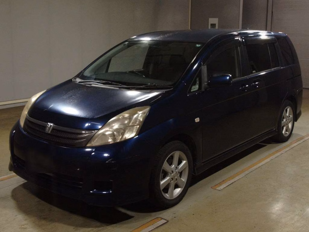 TOYOTA ISIS